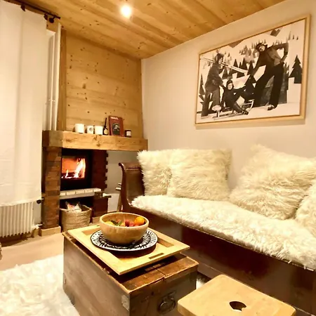 Cosy Avec 2 Chambres, Balcon Et Piscine - Proche Du Centre De - Fr-1-453-282 * Megeve